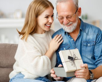 Jaký koupit dárek pro dědu?